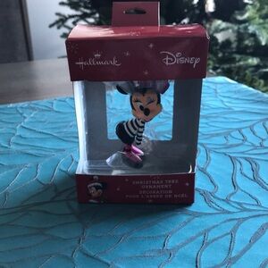 Hallmark Disney Minnie Mouse Christmas Tree Ornament